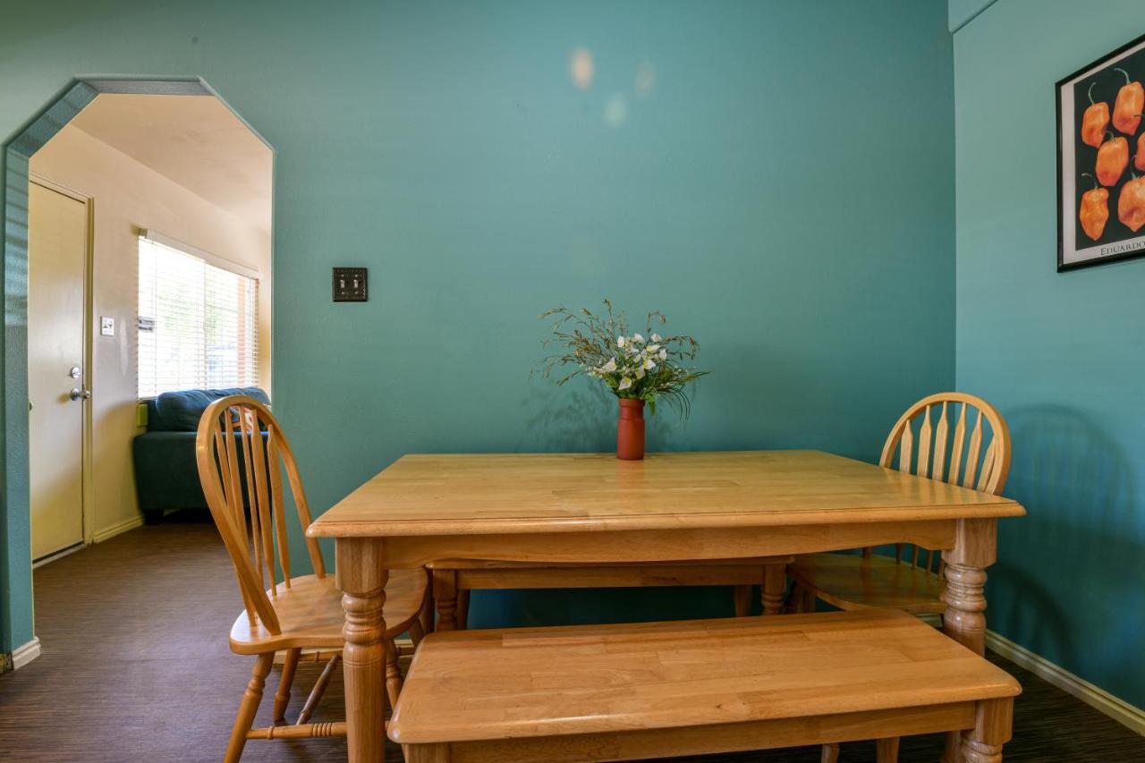 Inn 1 - Downtown 1 Bedroom Unit, Sleeps 6 With Shared Hot Tub Moab Zewnętrze zdjęcie