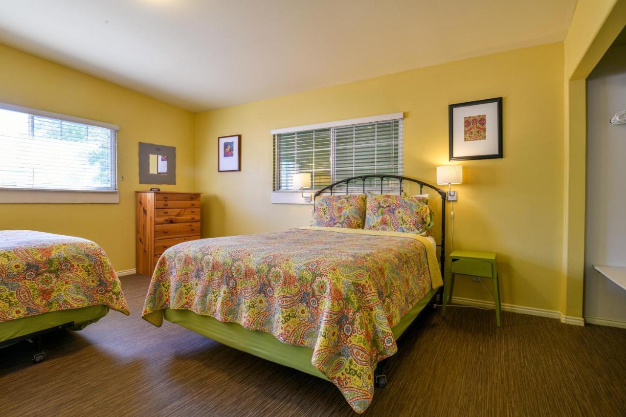 Inn 1 - Downtown 1 Bedroom Unit, Sleeps 6 With Shared Hot Tub Moab Zewnętrze zdjęcie